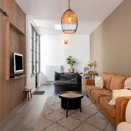Modern By The Sea *